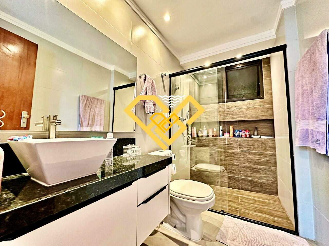 Apartamento à venda no Ponta da Praia: Wc suíte 2