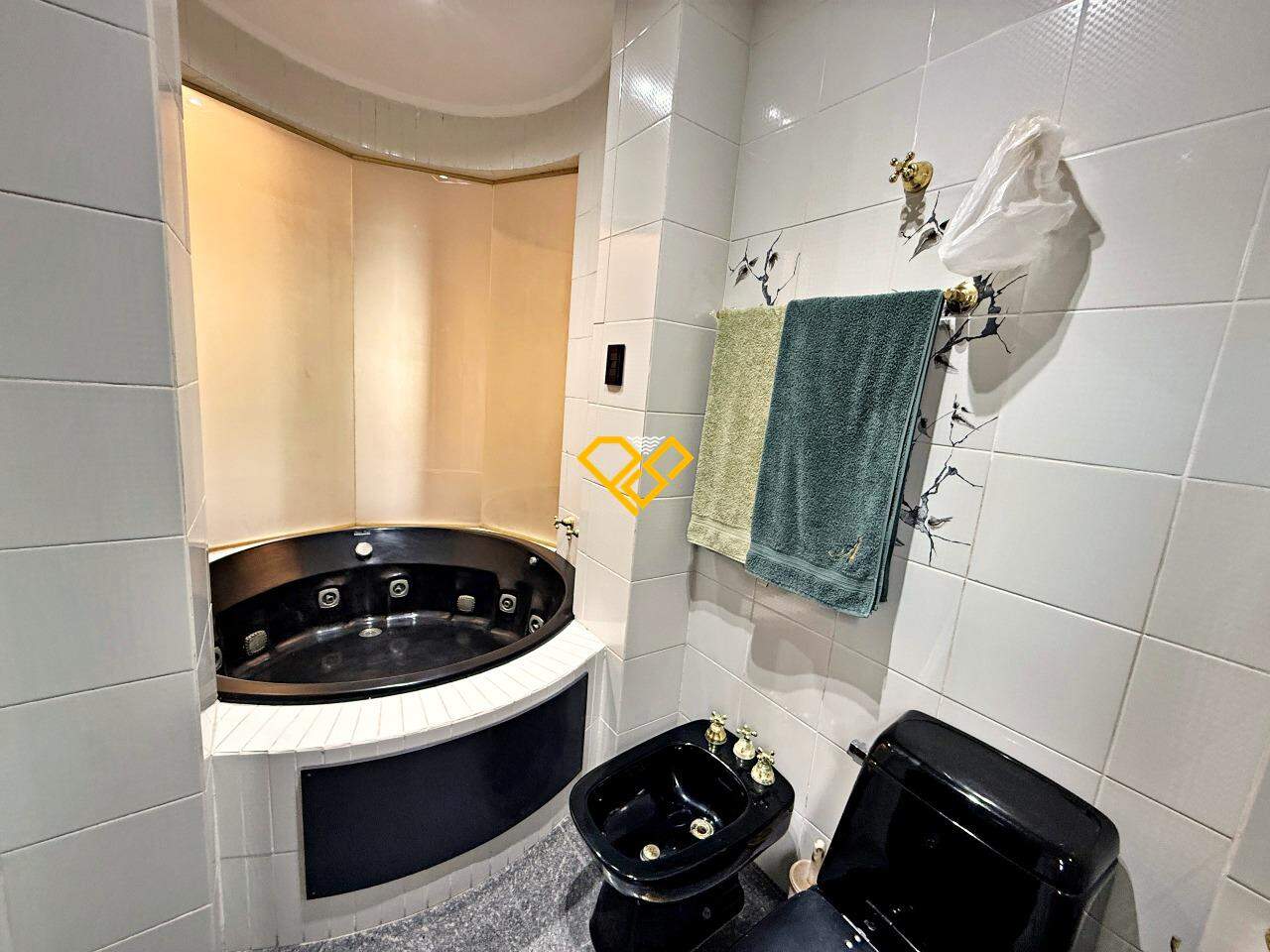 Apartamento à venda no Boqueirão: Wc suíte master