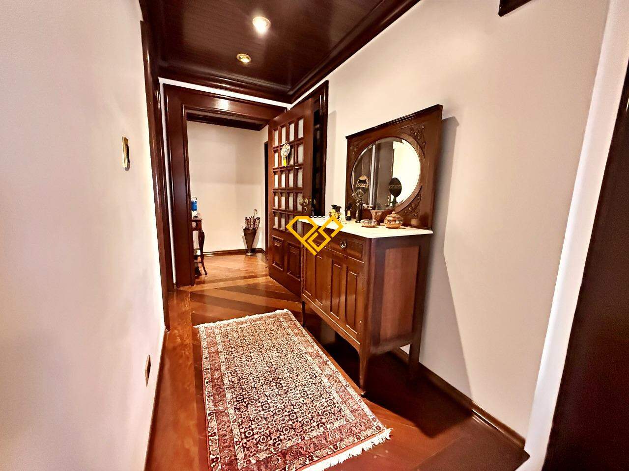 Apartamento à venda no Boqueirão: Elevador privativo