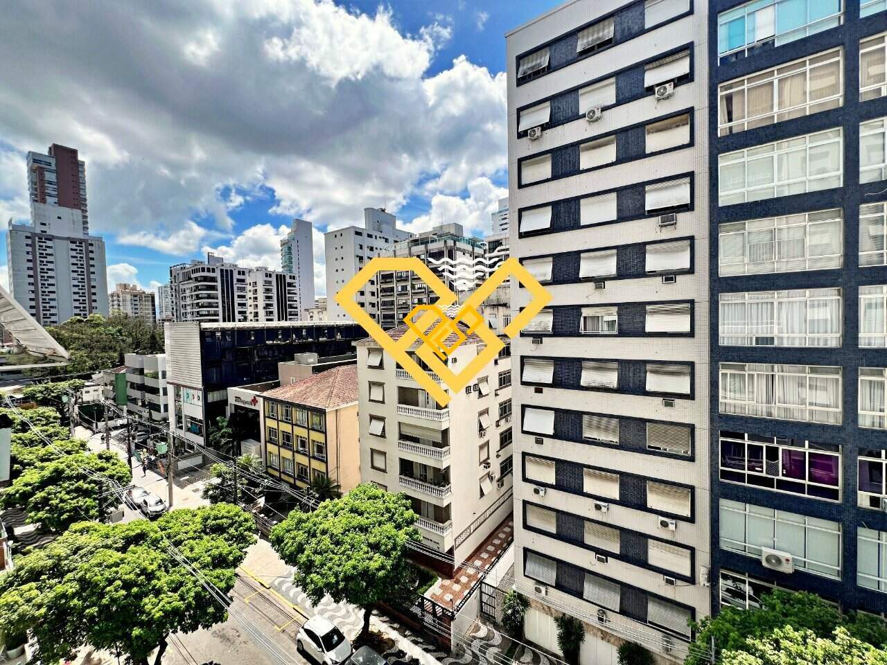 Apartamento à venda no Gonzaga: Vista