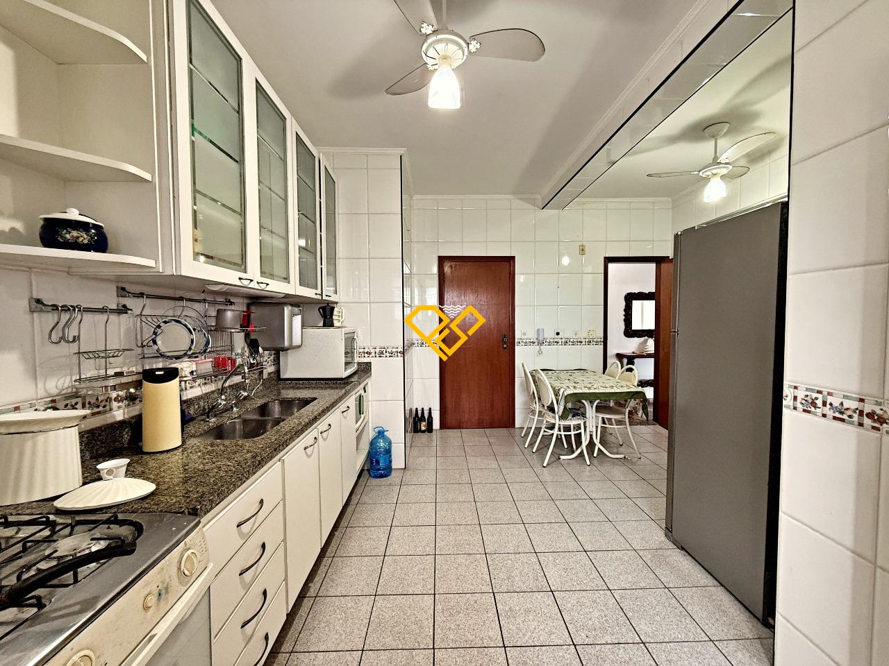 Apartamento à venda no Aparecida: Cozinha