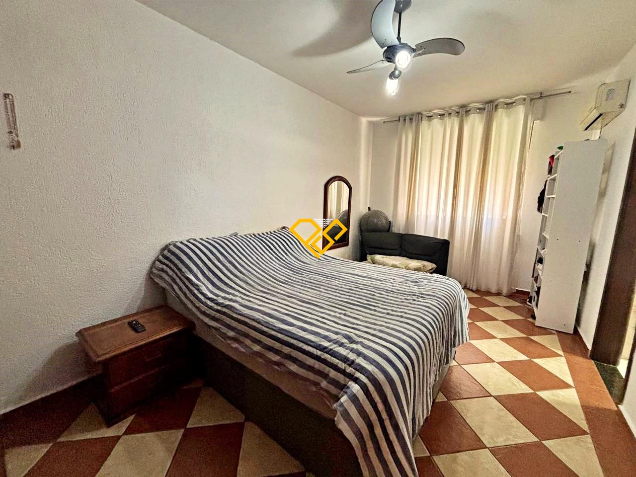 Apartamento à venda no Ponta da Praia: Dormitório 1 - suíte