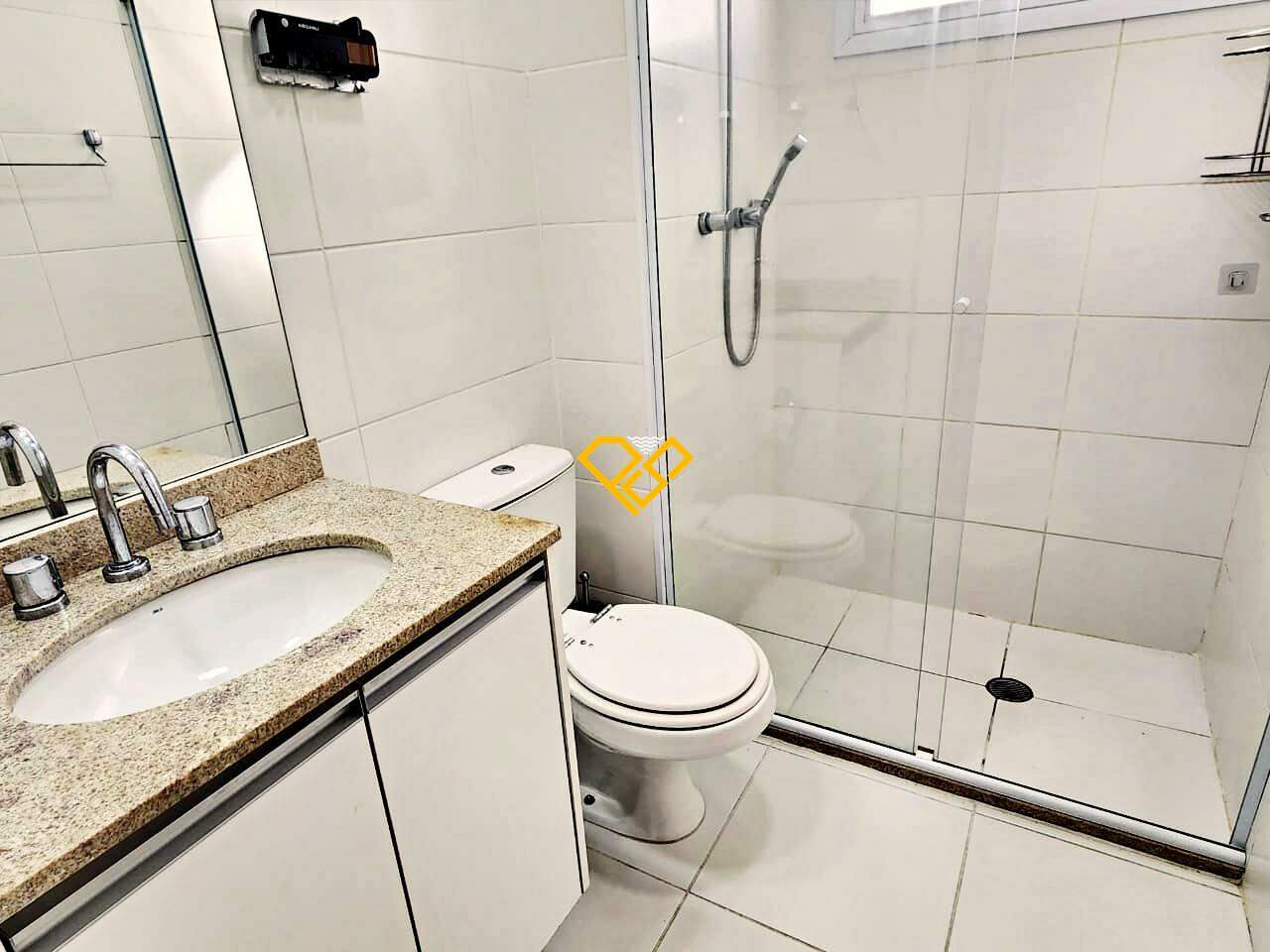 Apartamento à venda no Gonzaga: Wc suíte