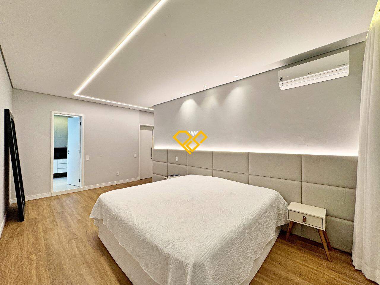 Apartamento à venda no Boqueirão: Dormitório 1 - suíte master