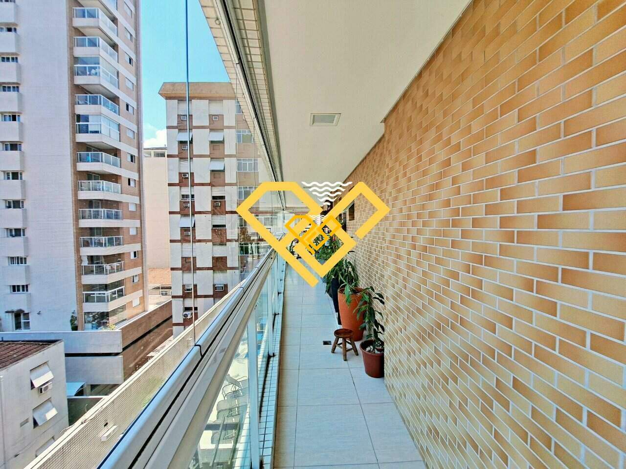 Apartamento à venda no Gonzaga: Varanda