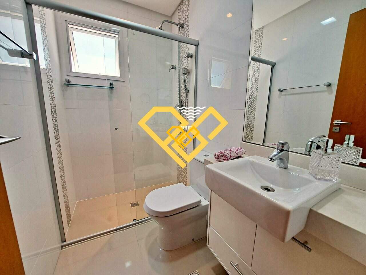 Apartamento à venda no Gonzaga: Wc suíte 2