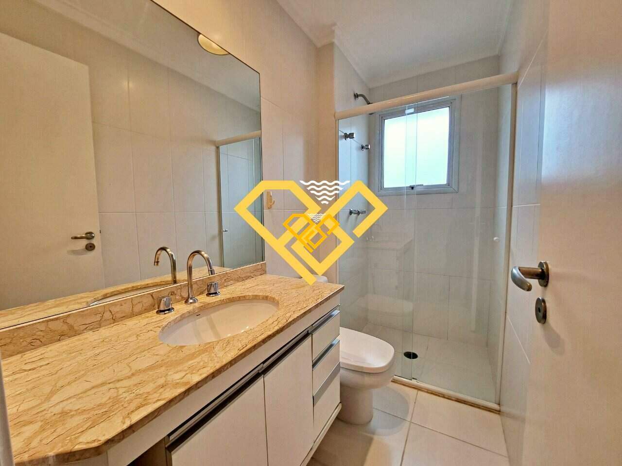 Apartamento à venda no Embaré: Wc suíte 2
