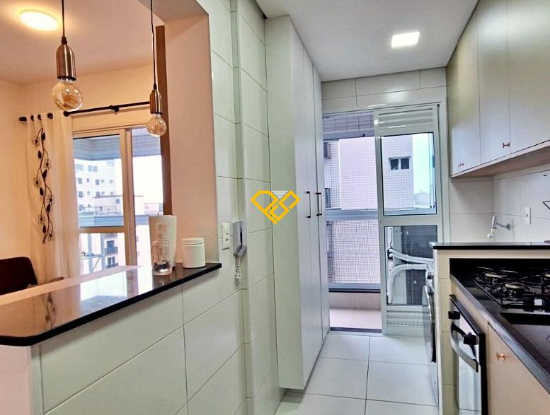 Apartamento à venda no Embaré: Cozinha