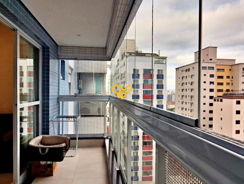 Apartamento à venda no Embaré: Varanda