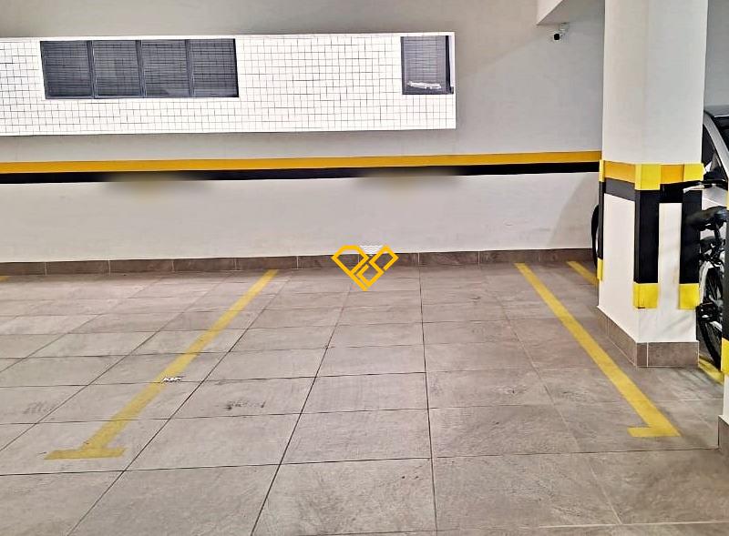 Apartamento à venda no Embaré: Garagem