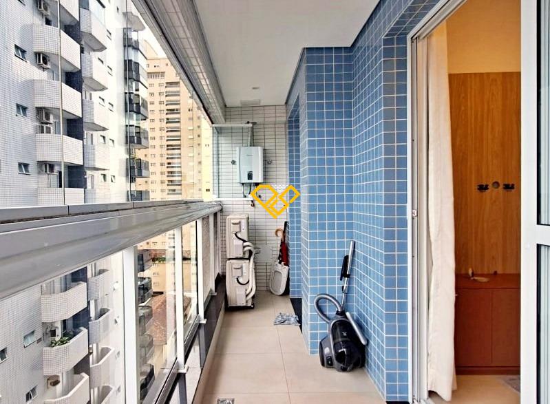 Apartamento à venda no Embaré: Varanda