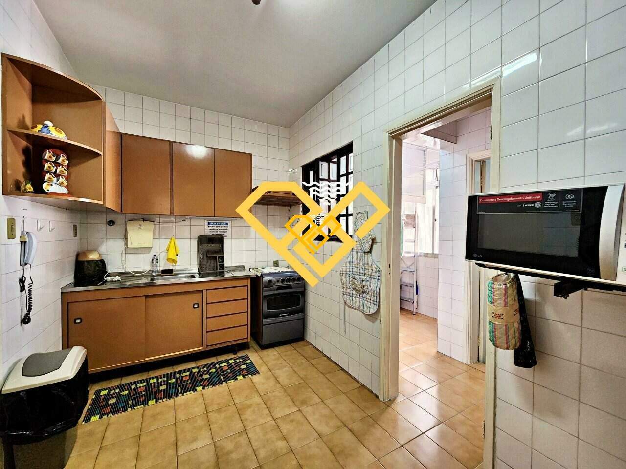 Apartamento à venda no Gonzaga: Cozinha