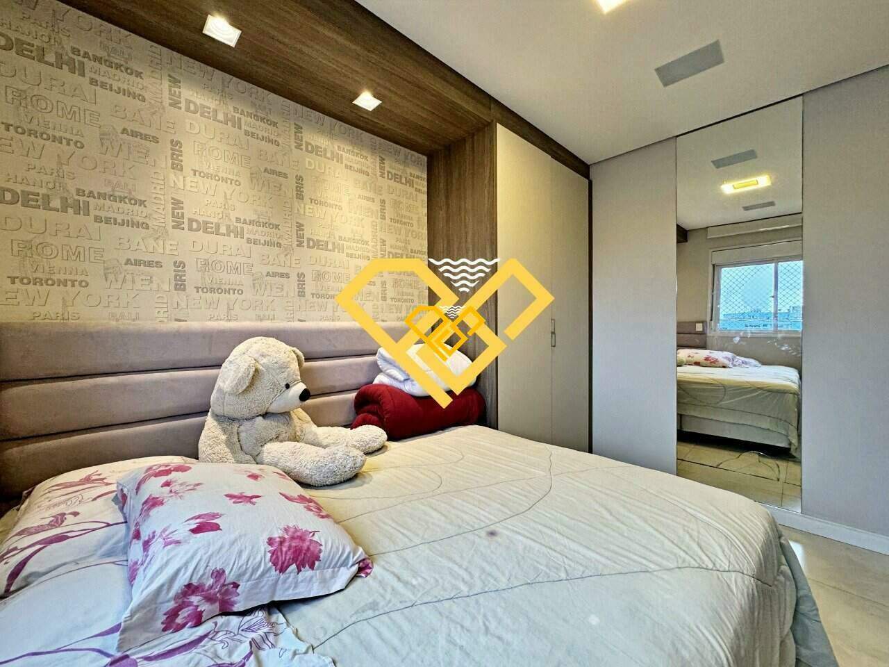 Apartamento à venda no Ponta da Praia: Dormitório 4