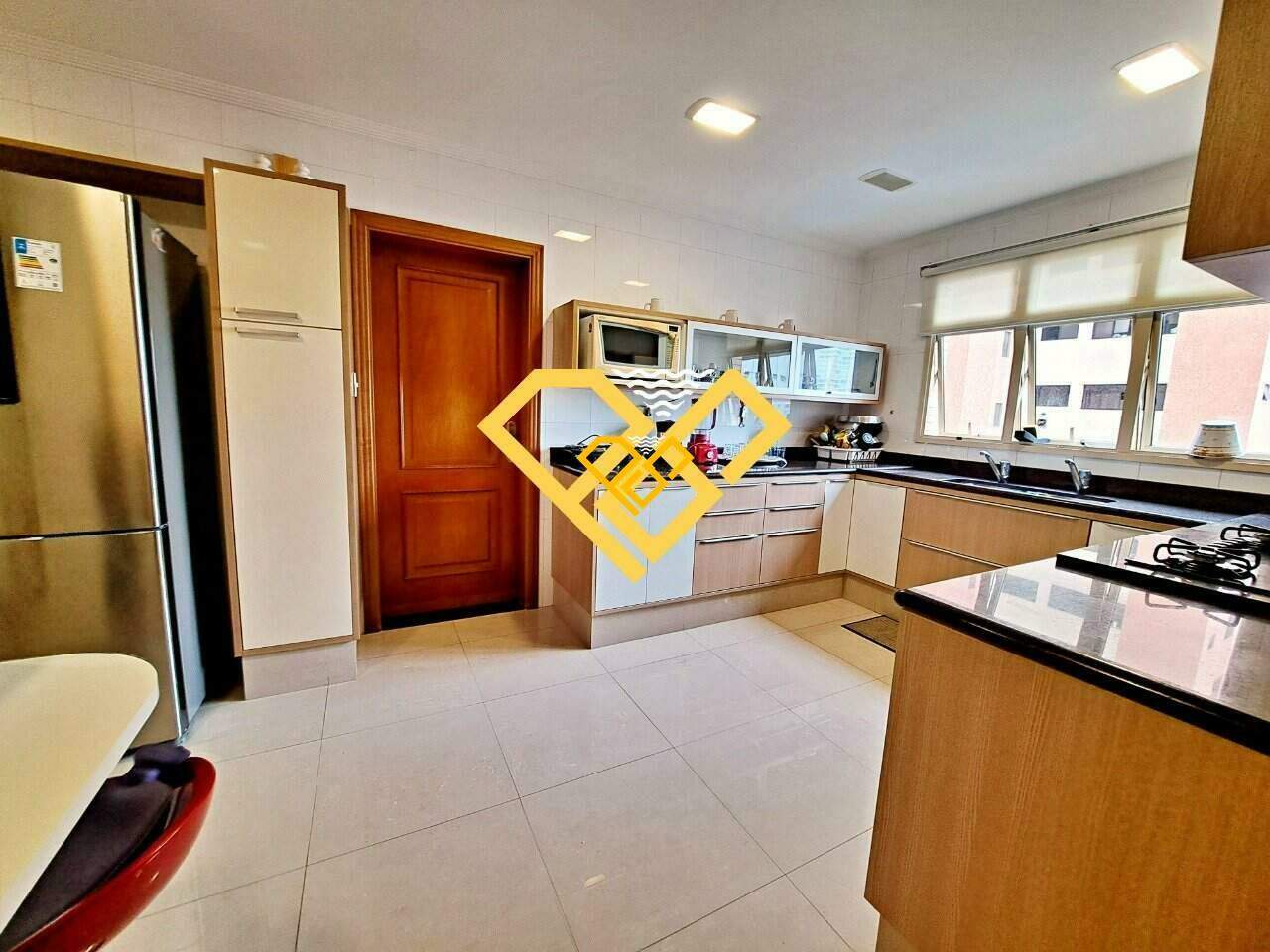 Apartamento à venda no Embaré: Cozinha