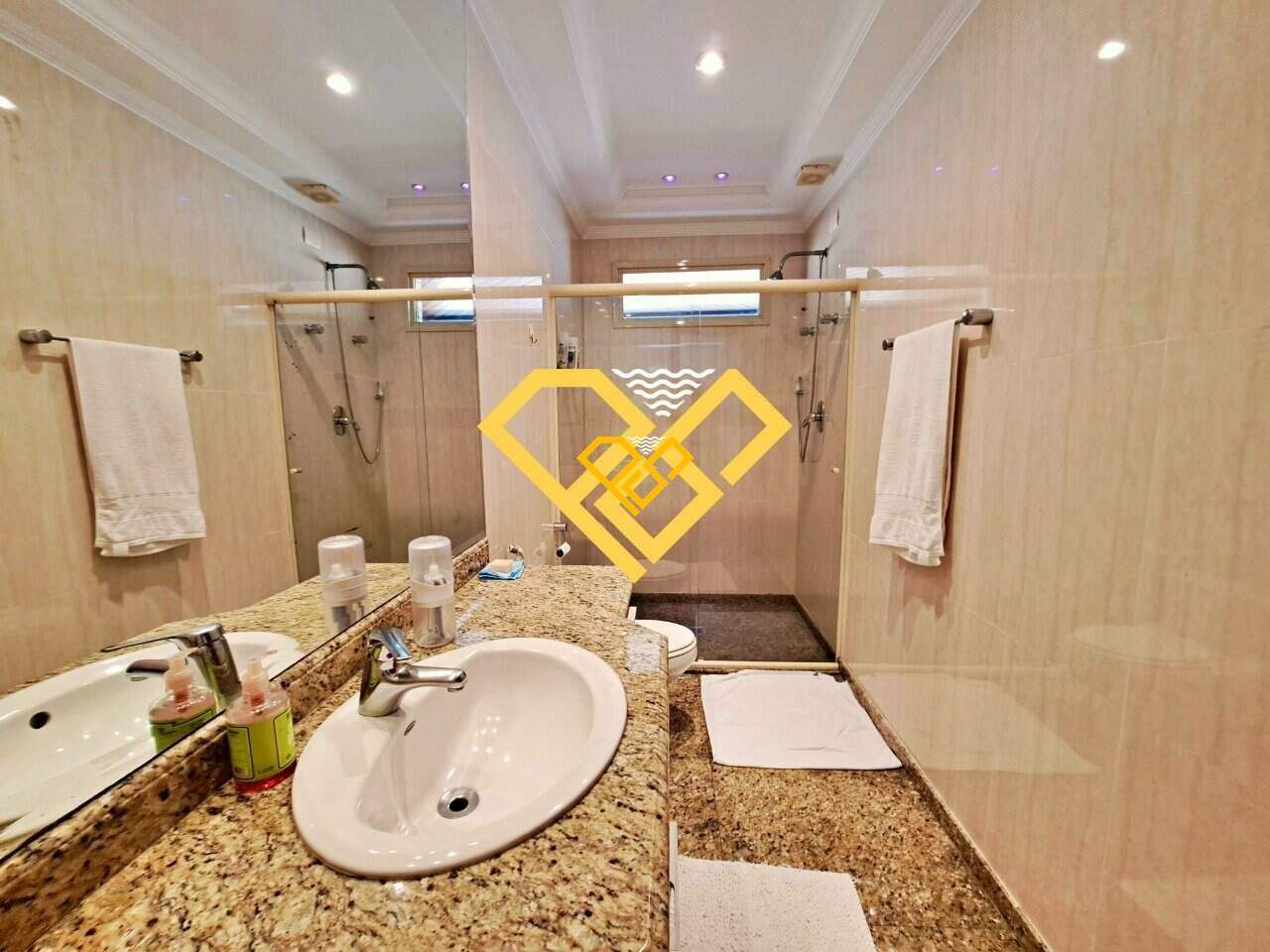 Apartamento à venda no Embaré: Wc suíte 2