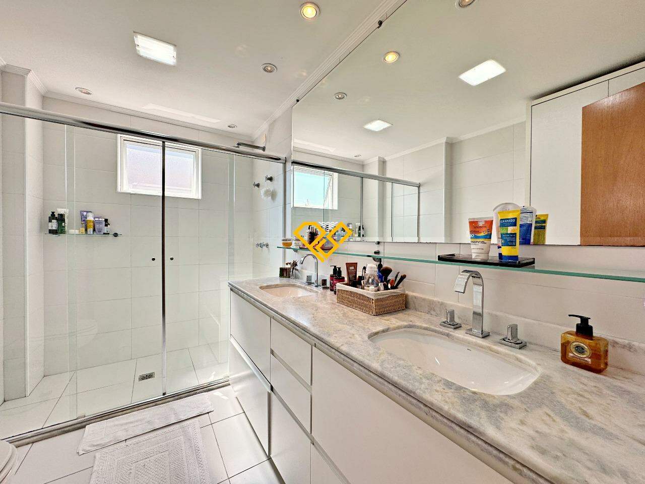 Apartamento à venda no Aparecida: Wc suíte 2