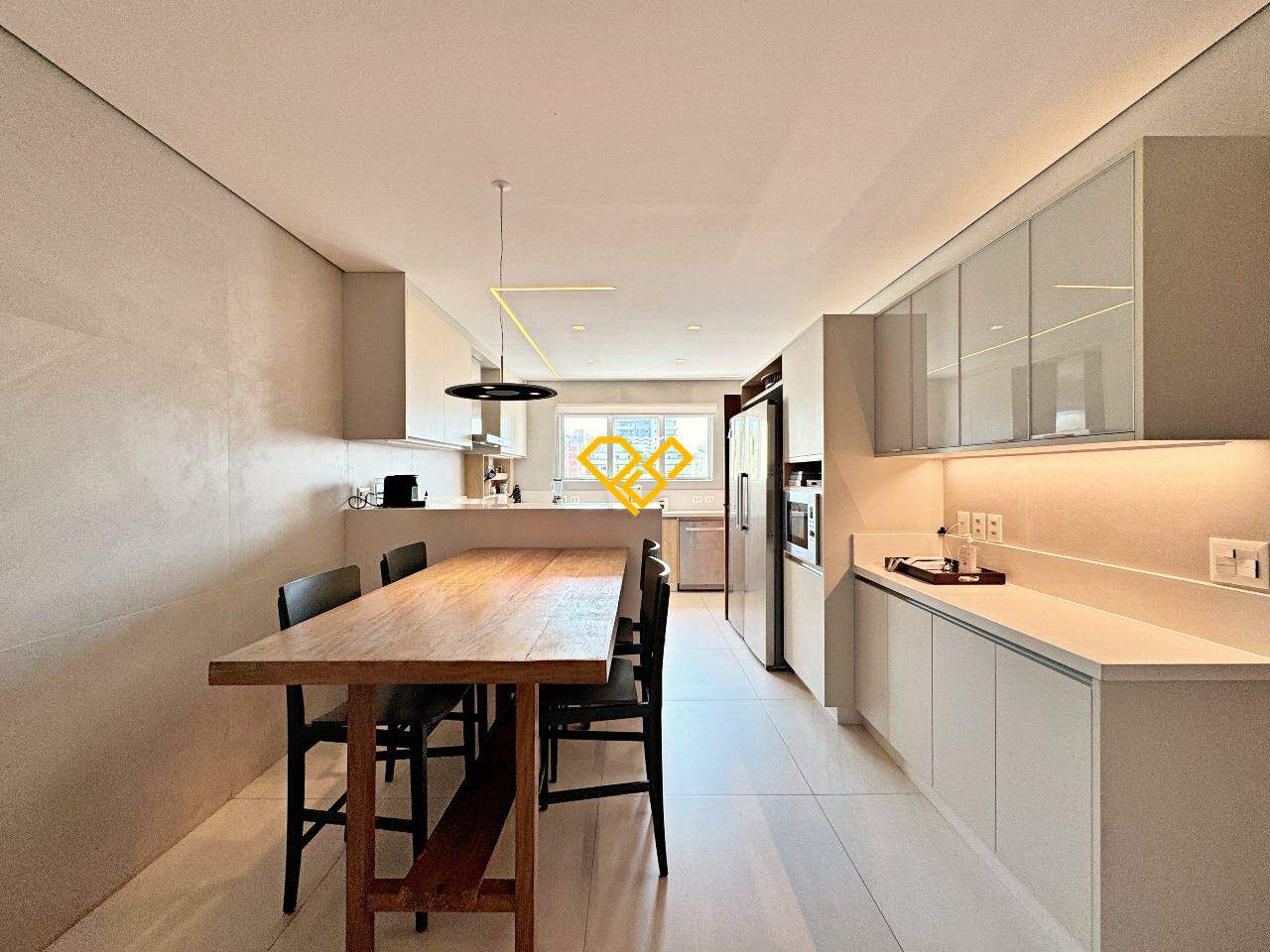 Apartamento à venda no Aparecida: Copa