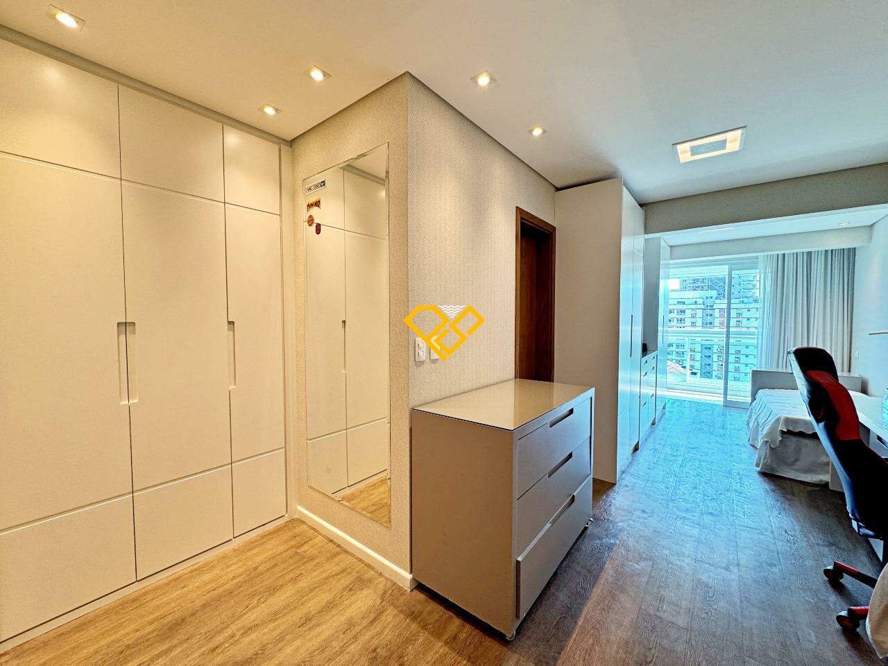 Apartamento à venda no Aparecida: Suíte 3