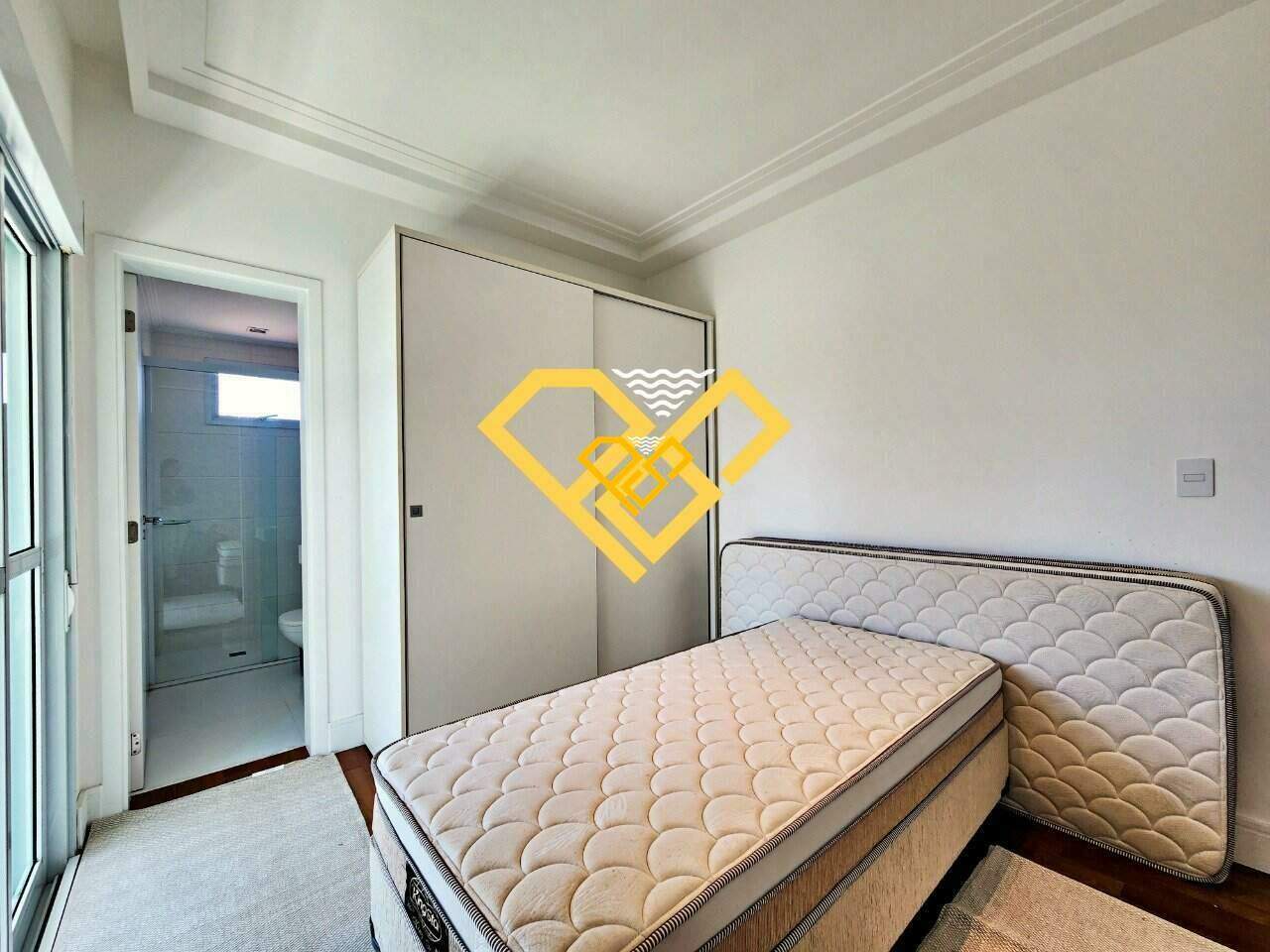 Apartamento à venda no Ponta da Praia: Dormitório 2 - suíte