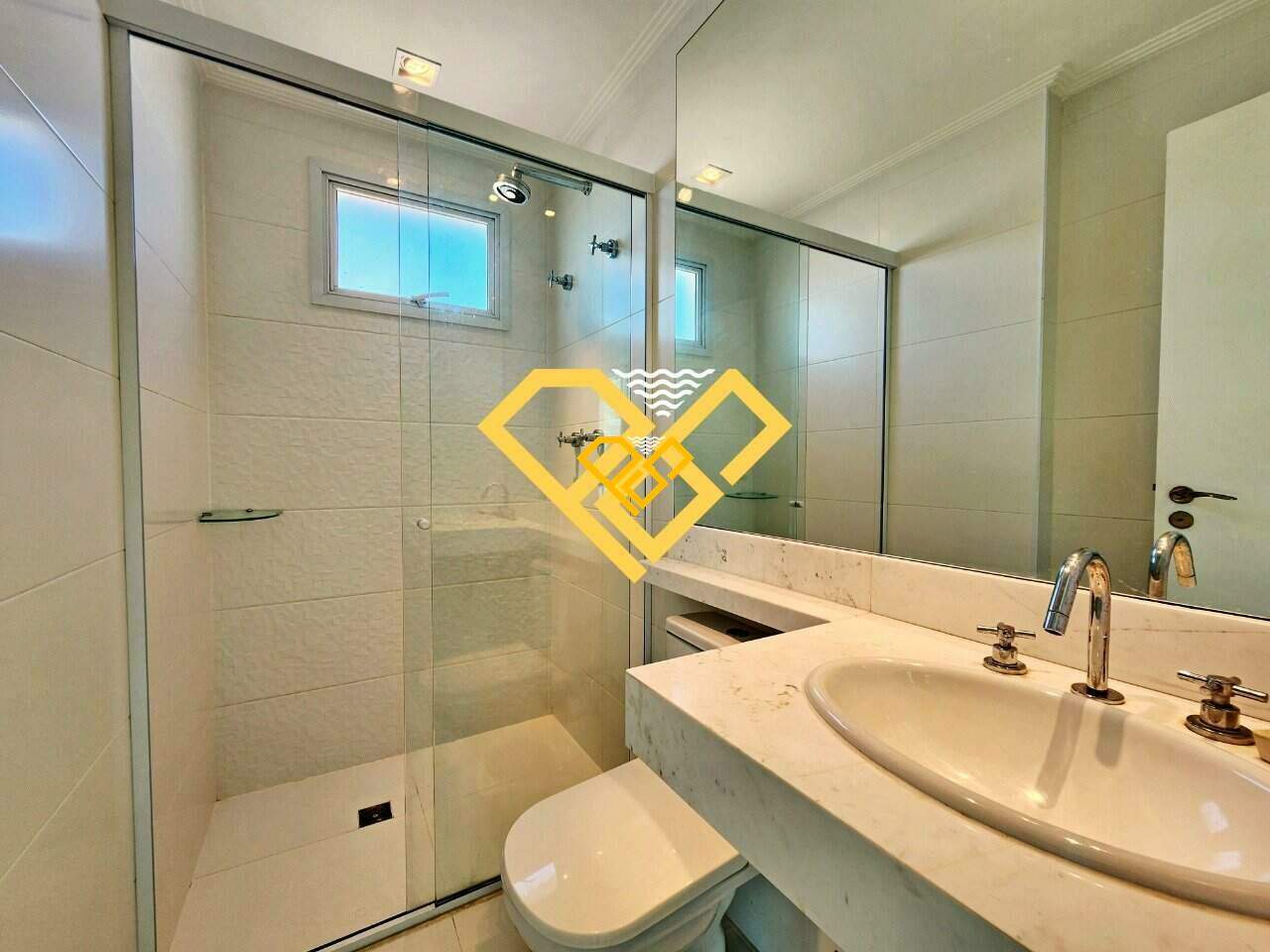 Apartamento à venda no Ponta da Praia: Wc suíte 2