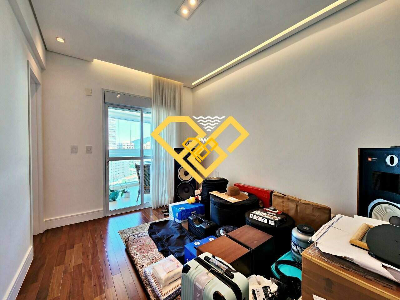 Apartamento à venda no Ponta da Praia: Dormitório 3 - suíte