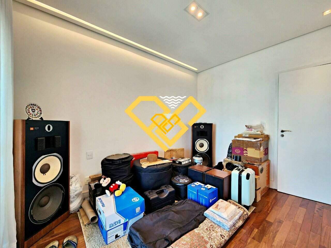 Apartamento à venda no Ponta da Praia: Dormitório 3 - suíte