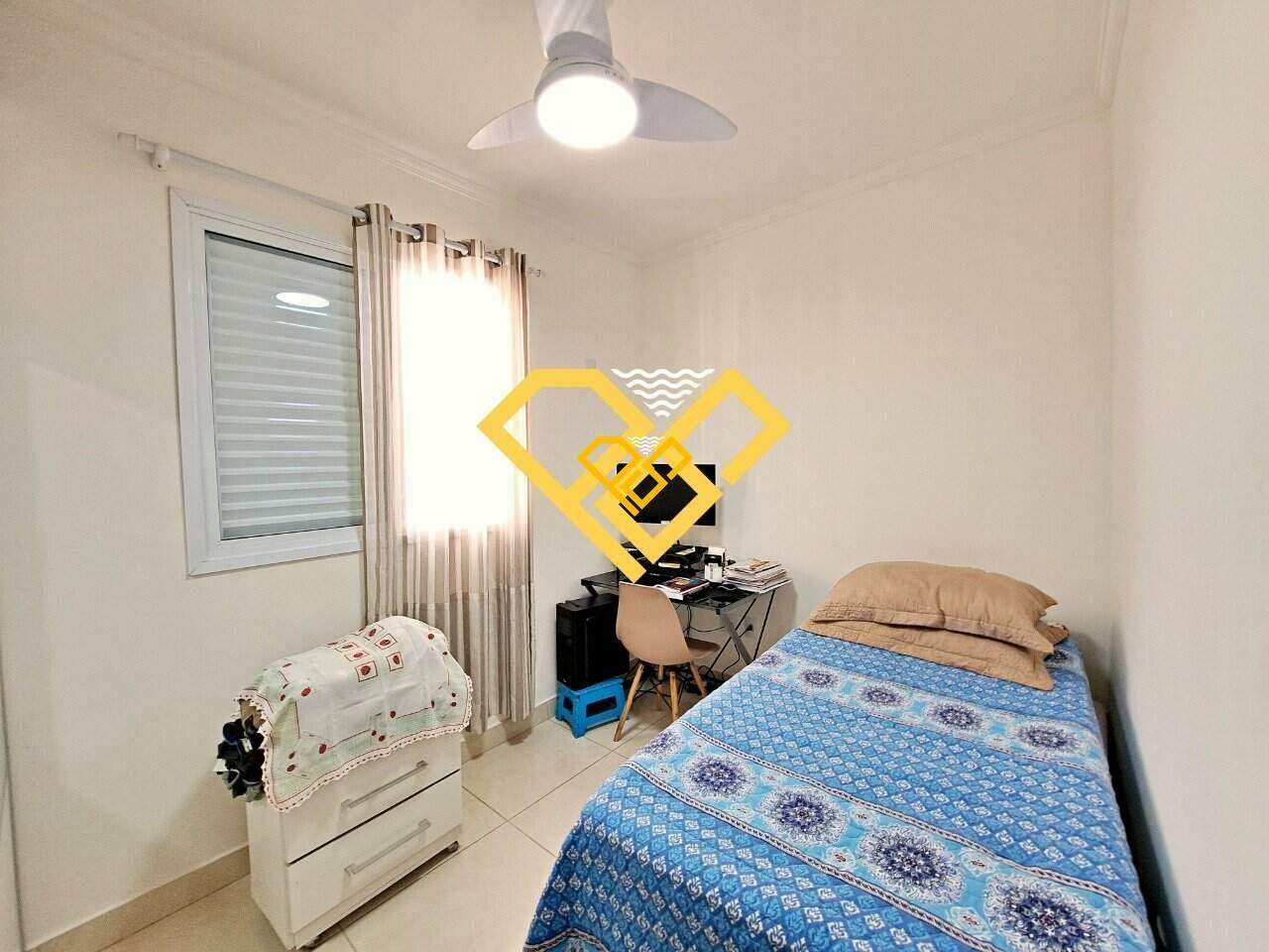 Sobreposta Alta à venda no Ponta da Praia: Dormitório 2
