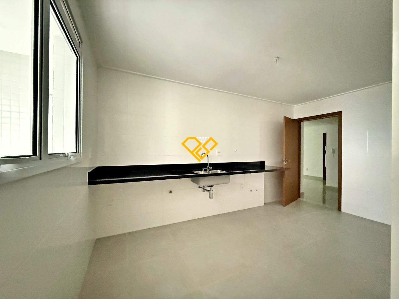 Apartamento à venda no Aparecida: Cozinha