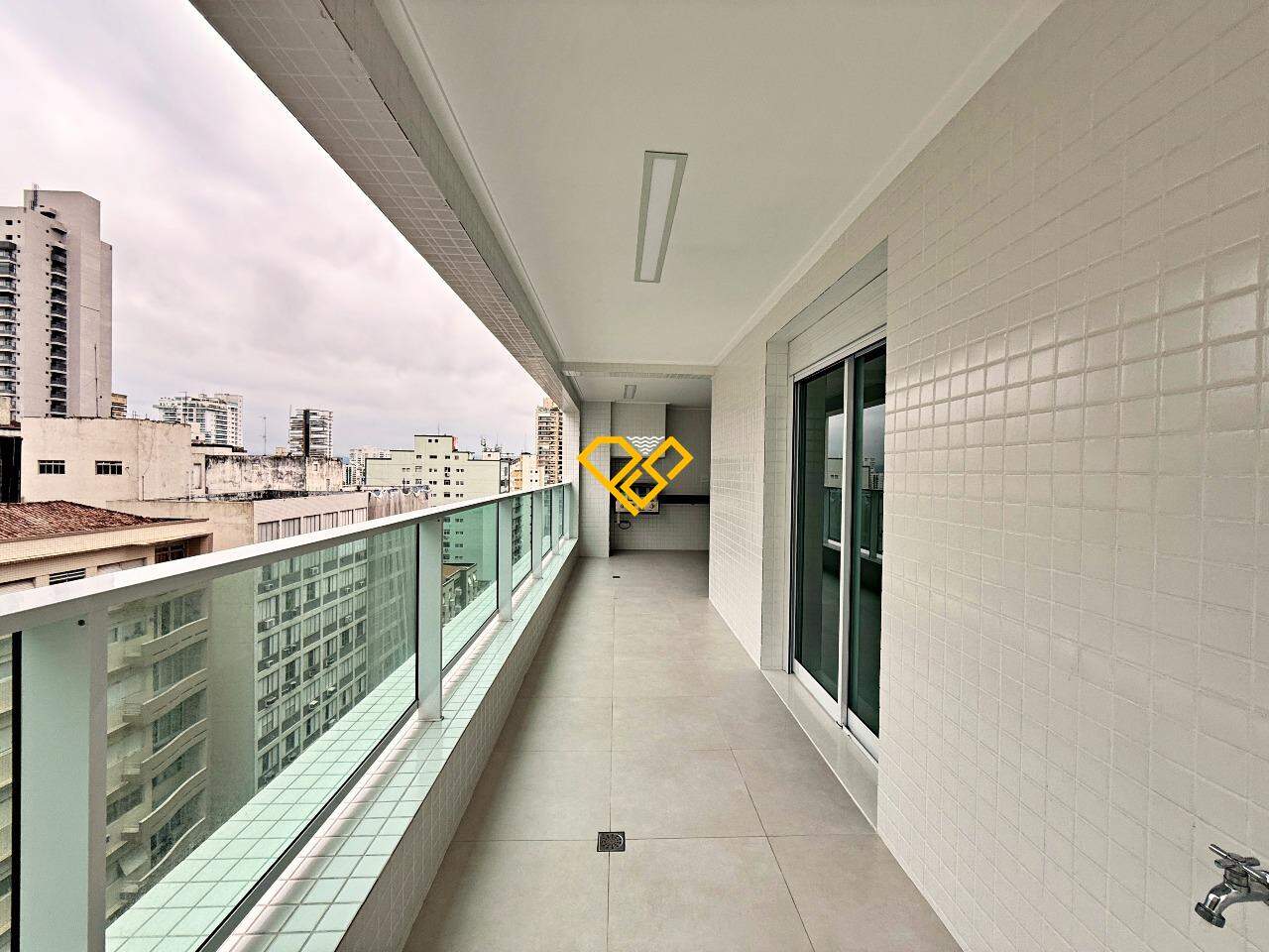 Apartamento à venda no Aparecida: Varanda