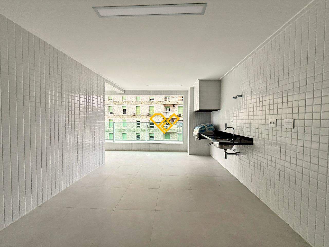 Apartamento à venda no Aparecida: Varanda