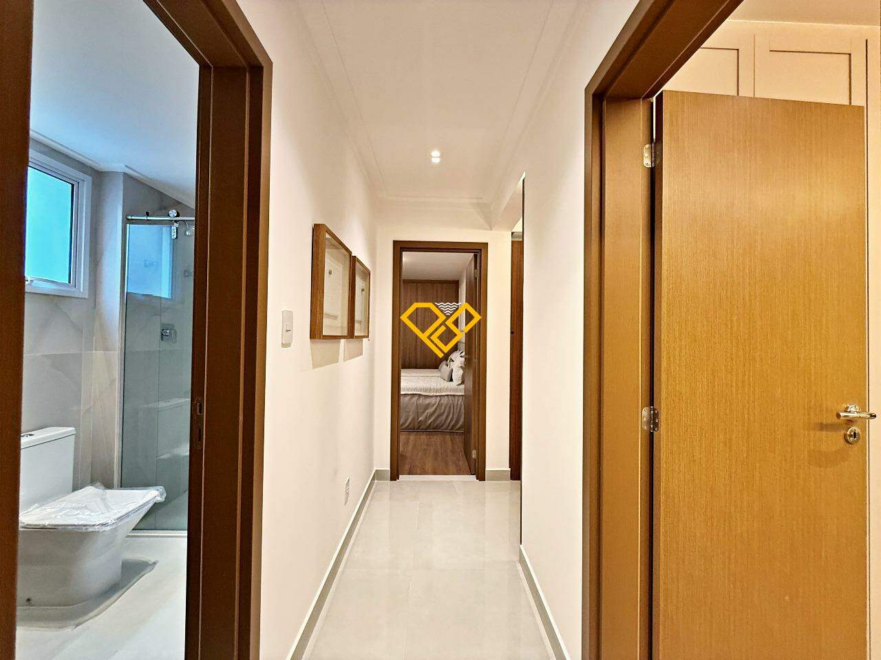Apartamento à venda no Aparecida: Hall íntimo