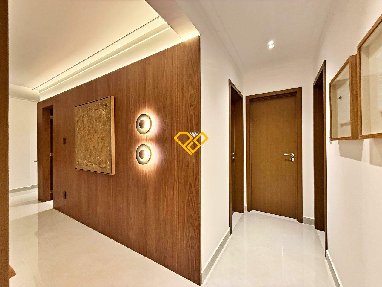 Apartamento à venda no Aparecida: Hall íntimo
