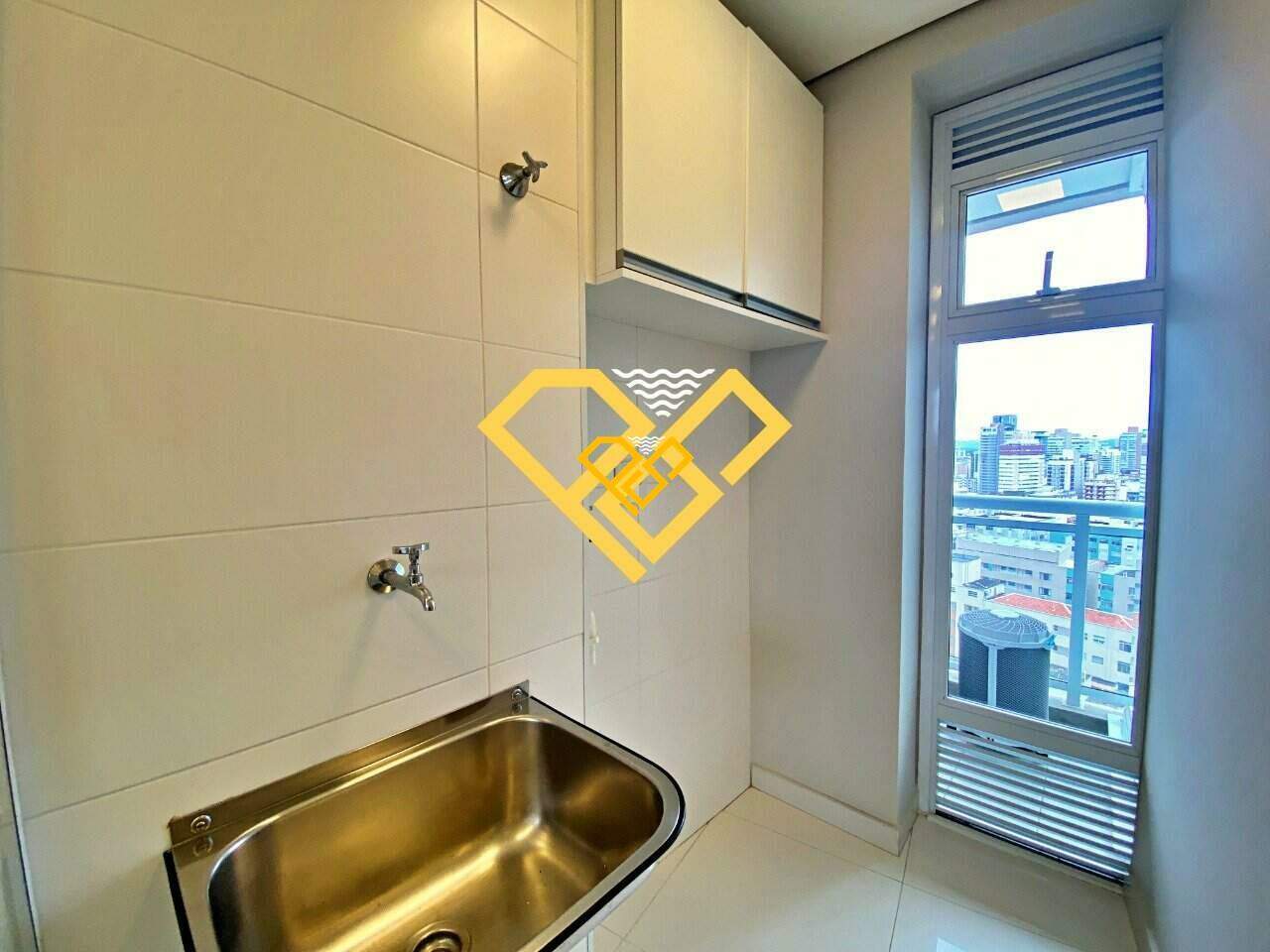 Apartamento à venda no Pompéia: Área de serviço