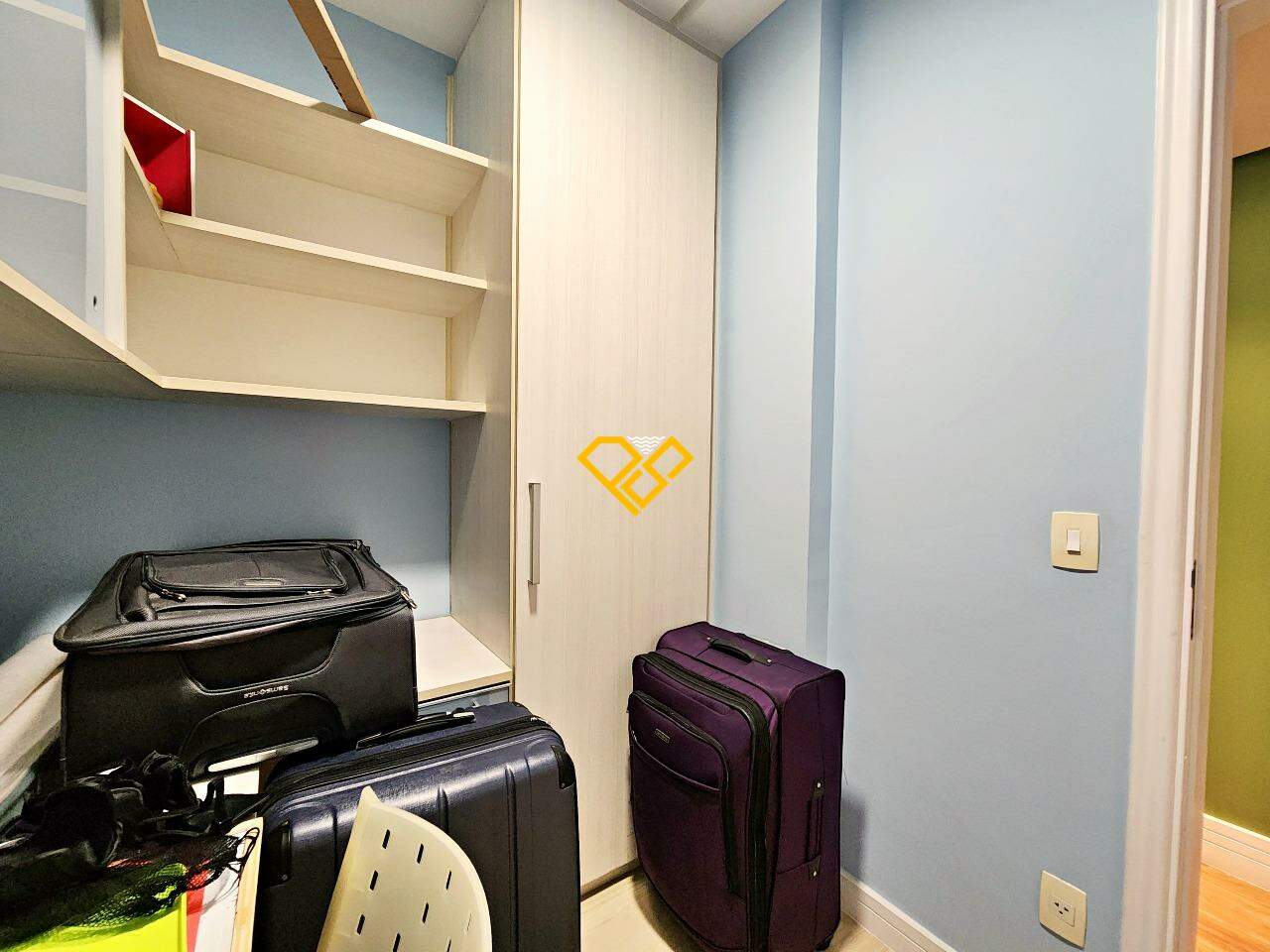 Apartamento à venda no Gonzaga: Dependência