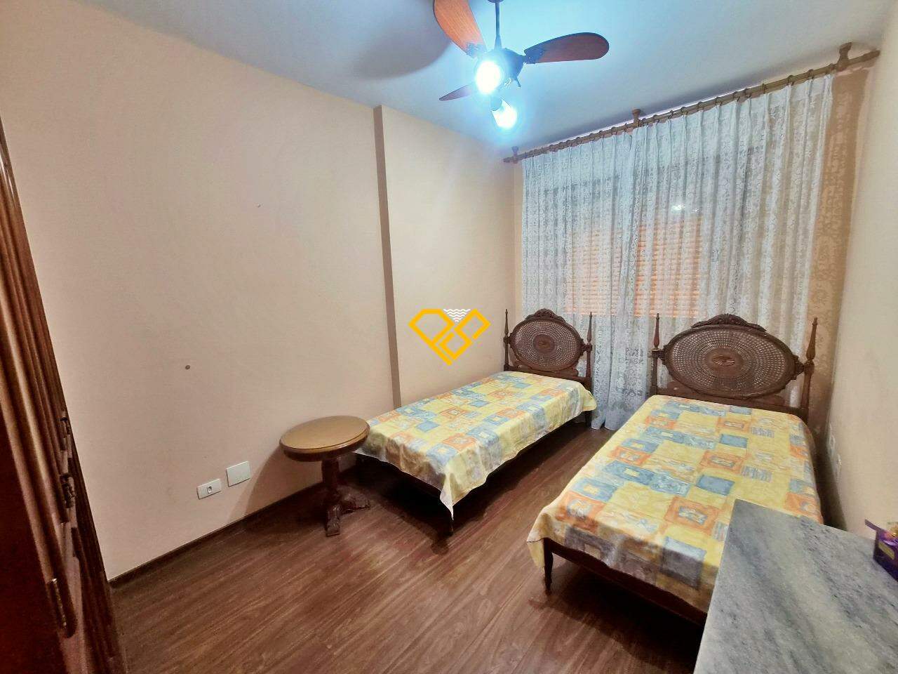Apartamento à venda no Gonzaga: Dormitório 3
