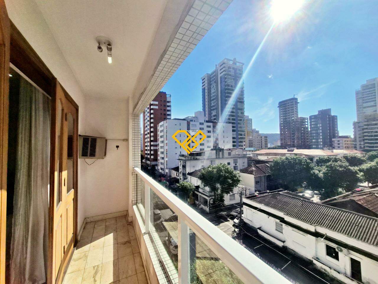 Apartamento à venda no Gonzaga: Varanda