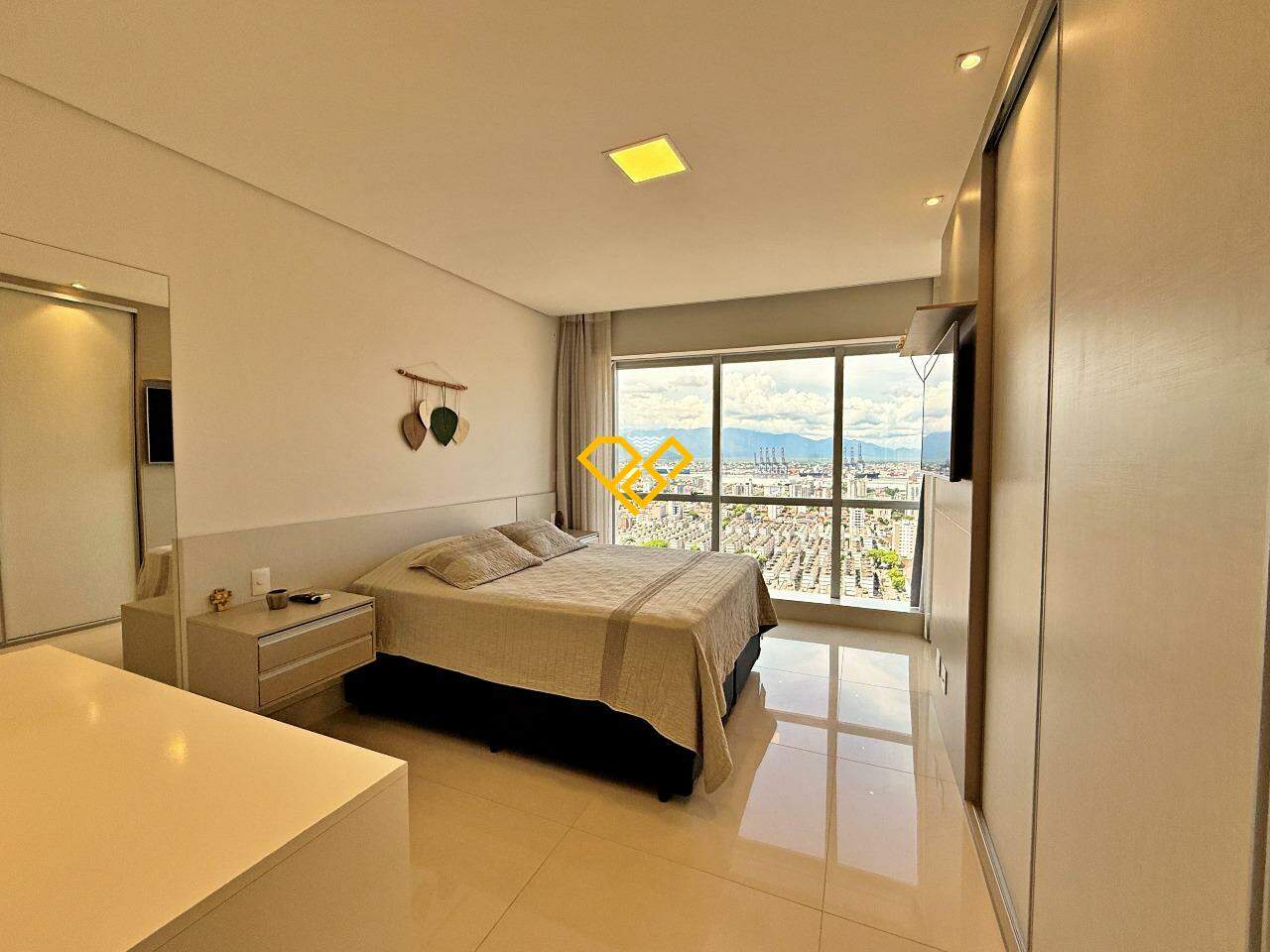 Apartamento à venda no Aparecida: Dormitório - suíte