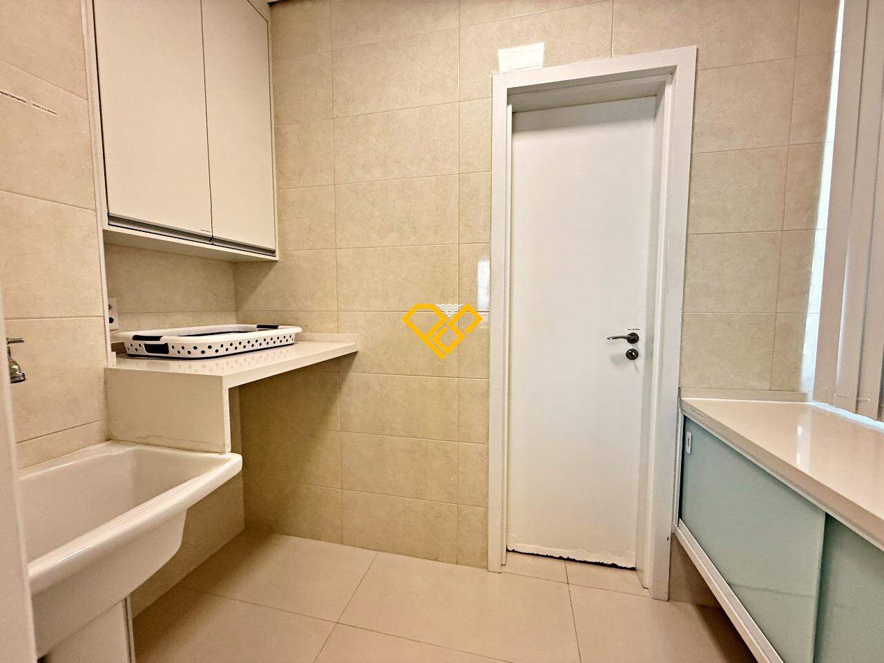 Apartamento à venda no Aparecida: Área de serviço