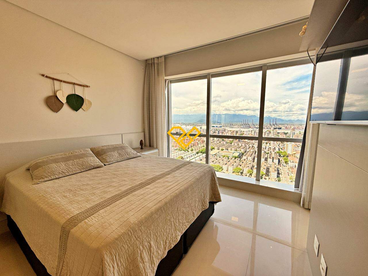 Apartamento à venda no Aparecida: Dormitório - suíte