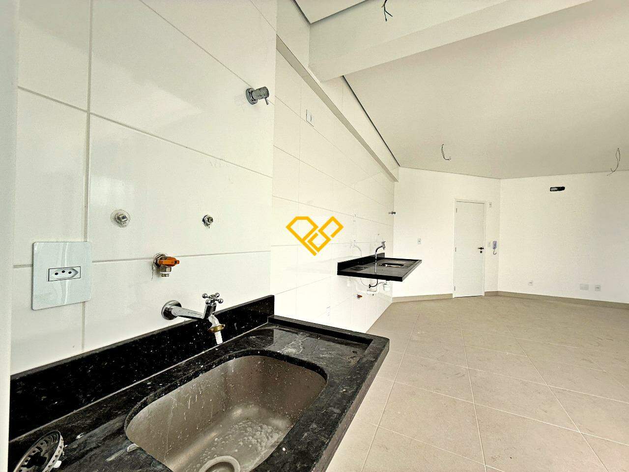 Apartamento à venda no Campo Grande: Sala e cozinha integrada