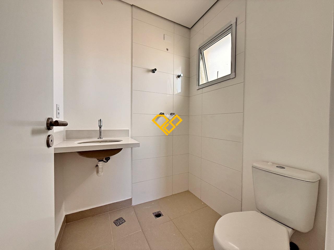 Apartamento à venda no Campo Grande: Wc suíte