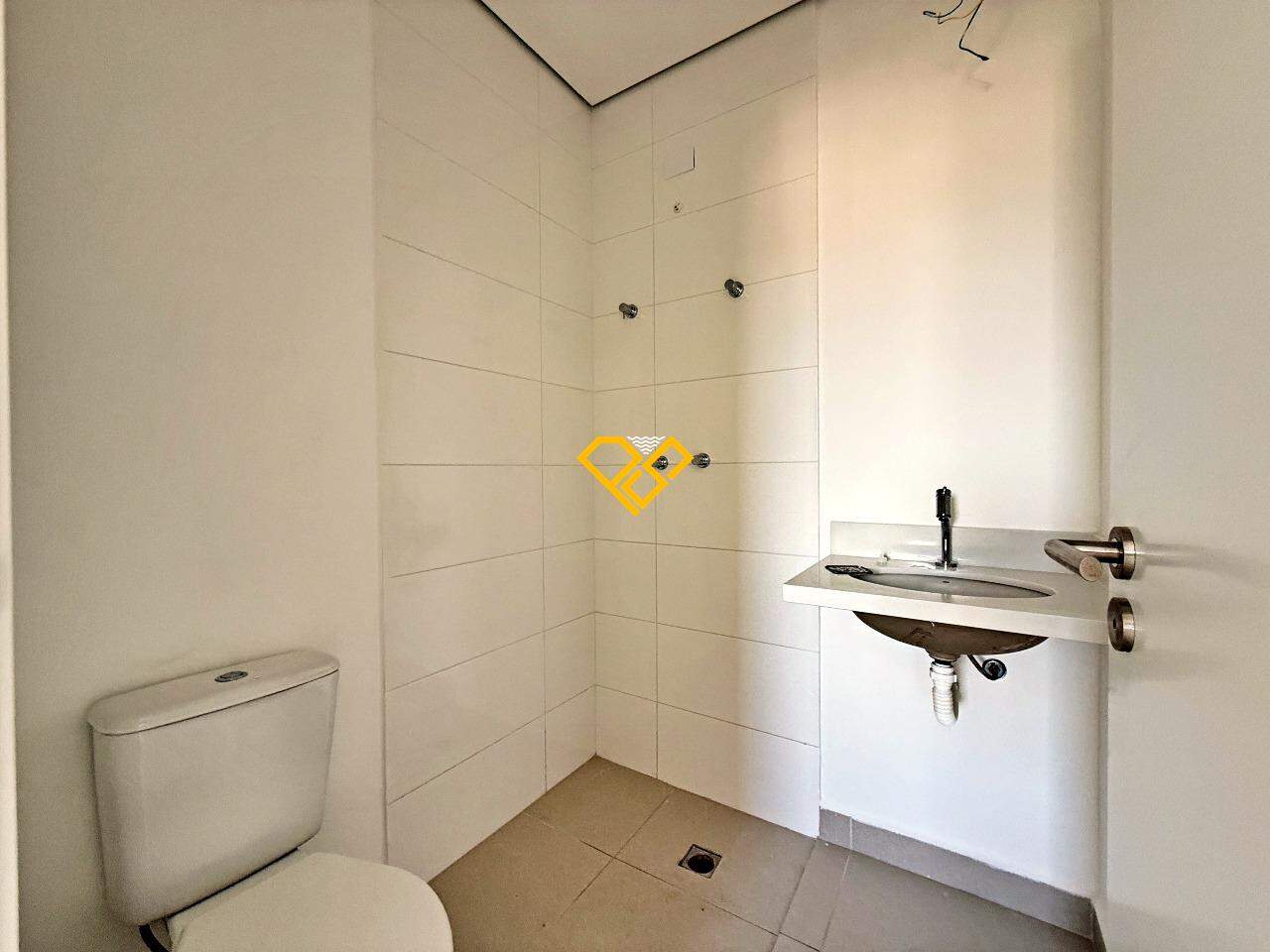 Apartamento à venda no Campo Grande: Wc suíte