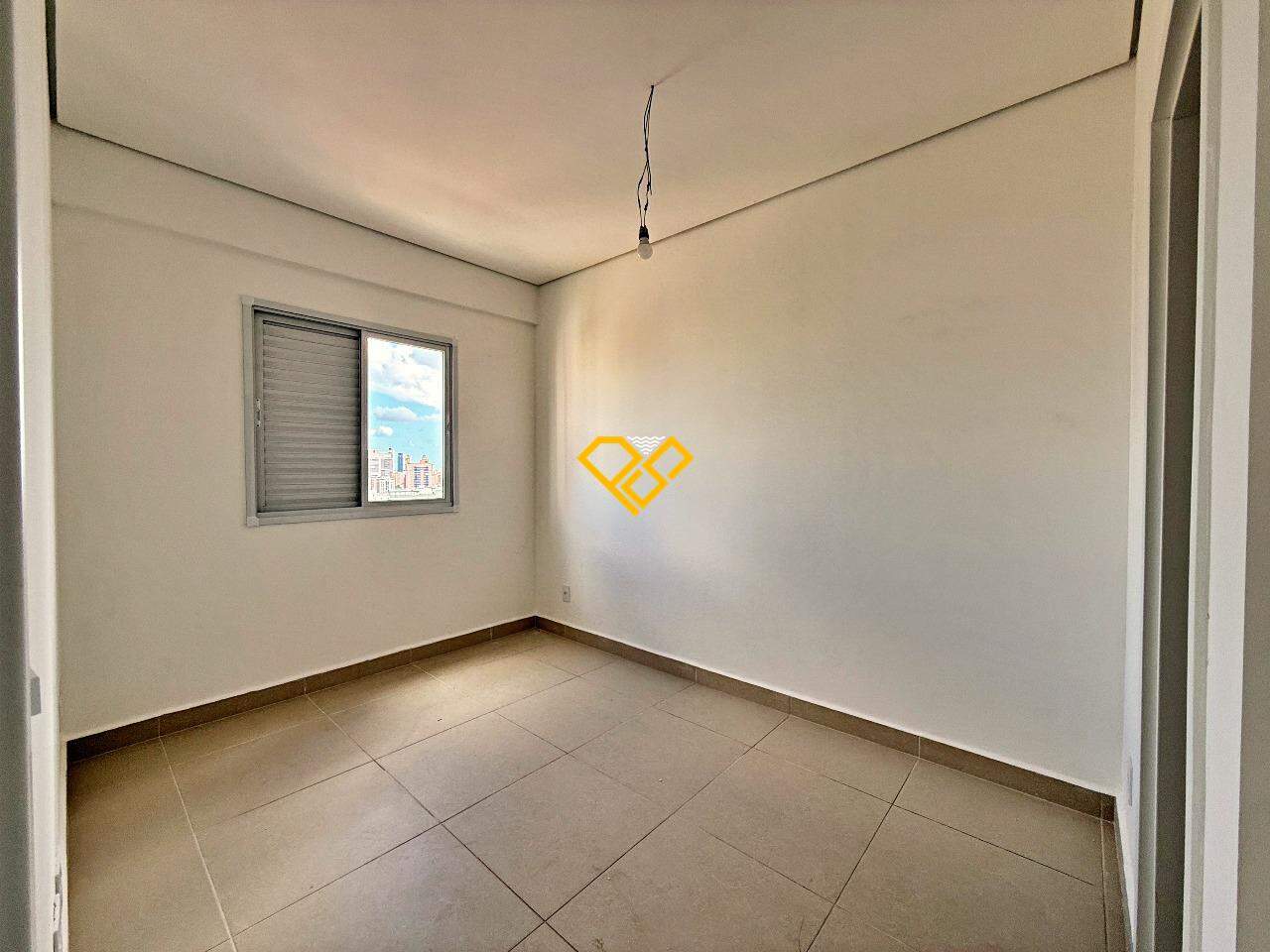 Apartamento à venda no Campo Grande: Dormitório 1 - suíte