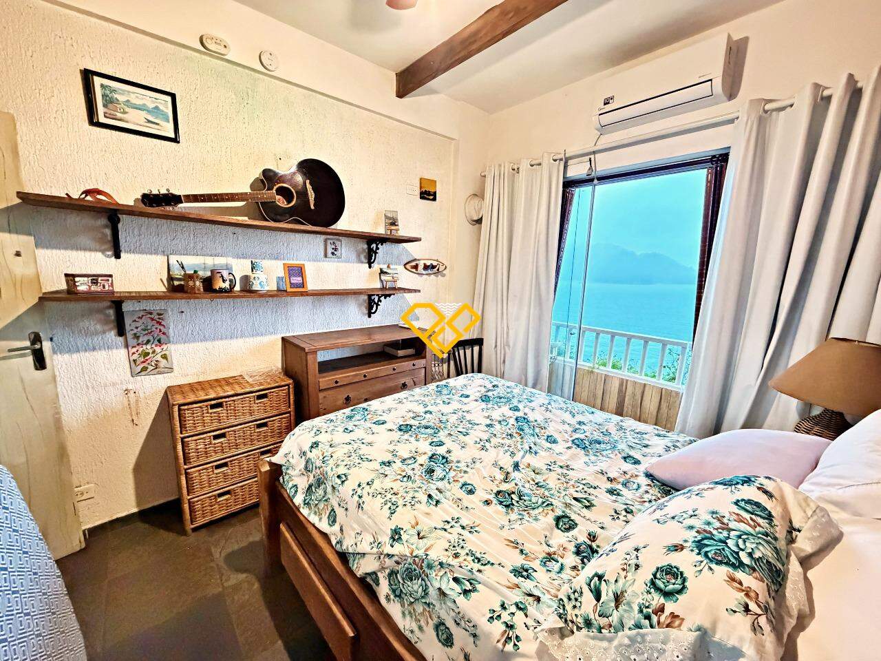 Apartamento à venda no Ponta da Praia: Dormitório