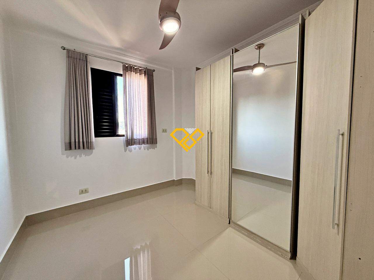 Apartamento à venda no Ponta da Praia: Dormitório 3