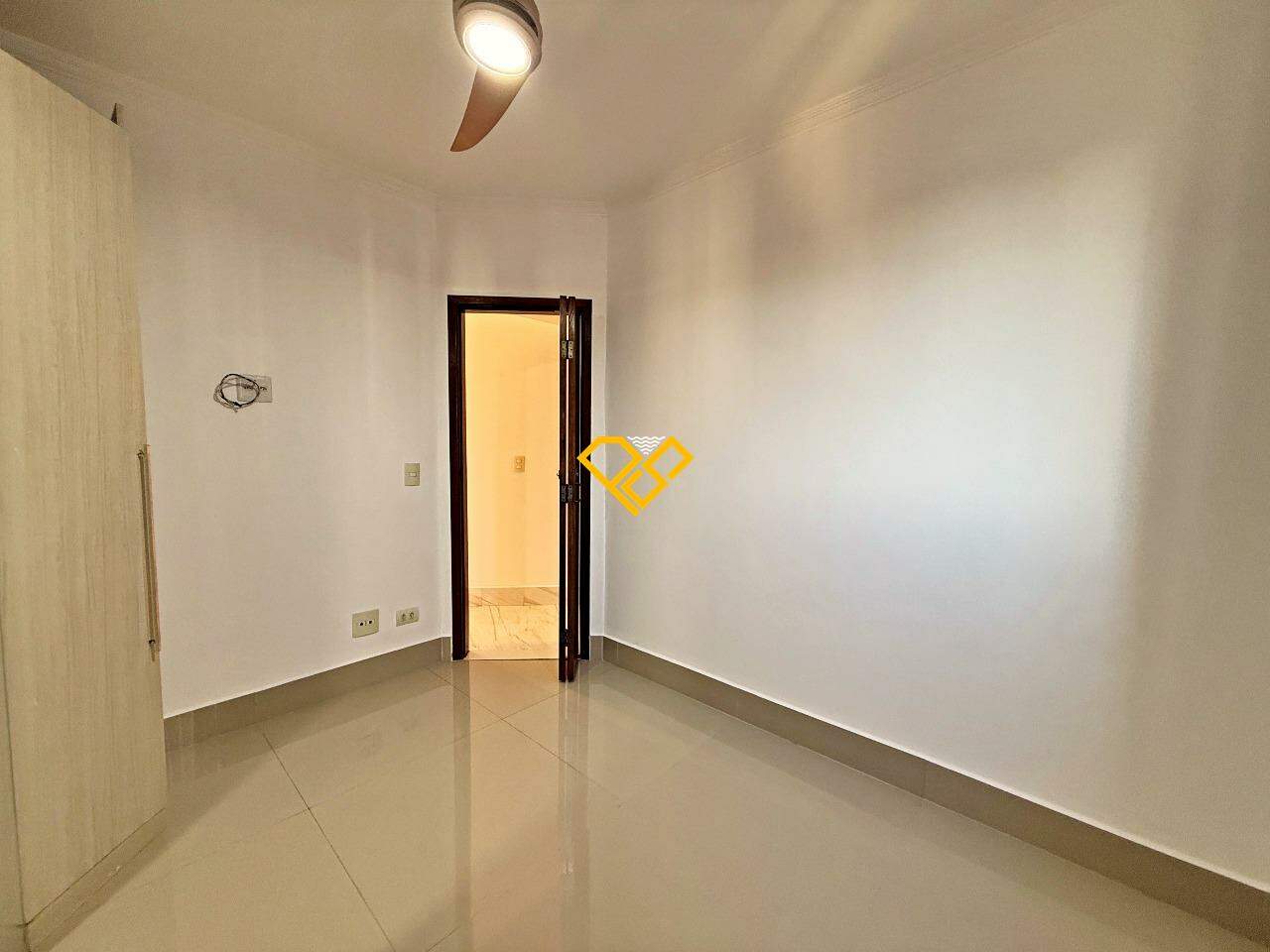 Apartamento à venda no Ponta da Praia: Dormitório 3