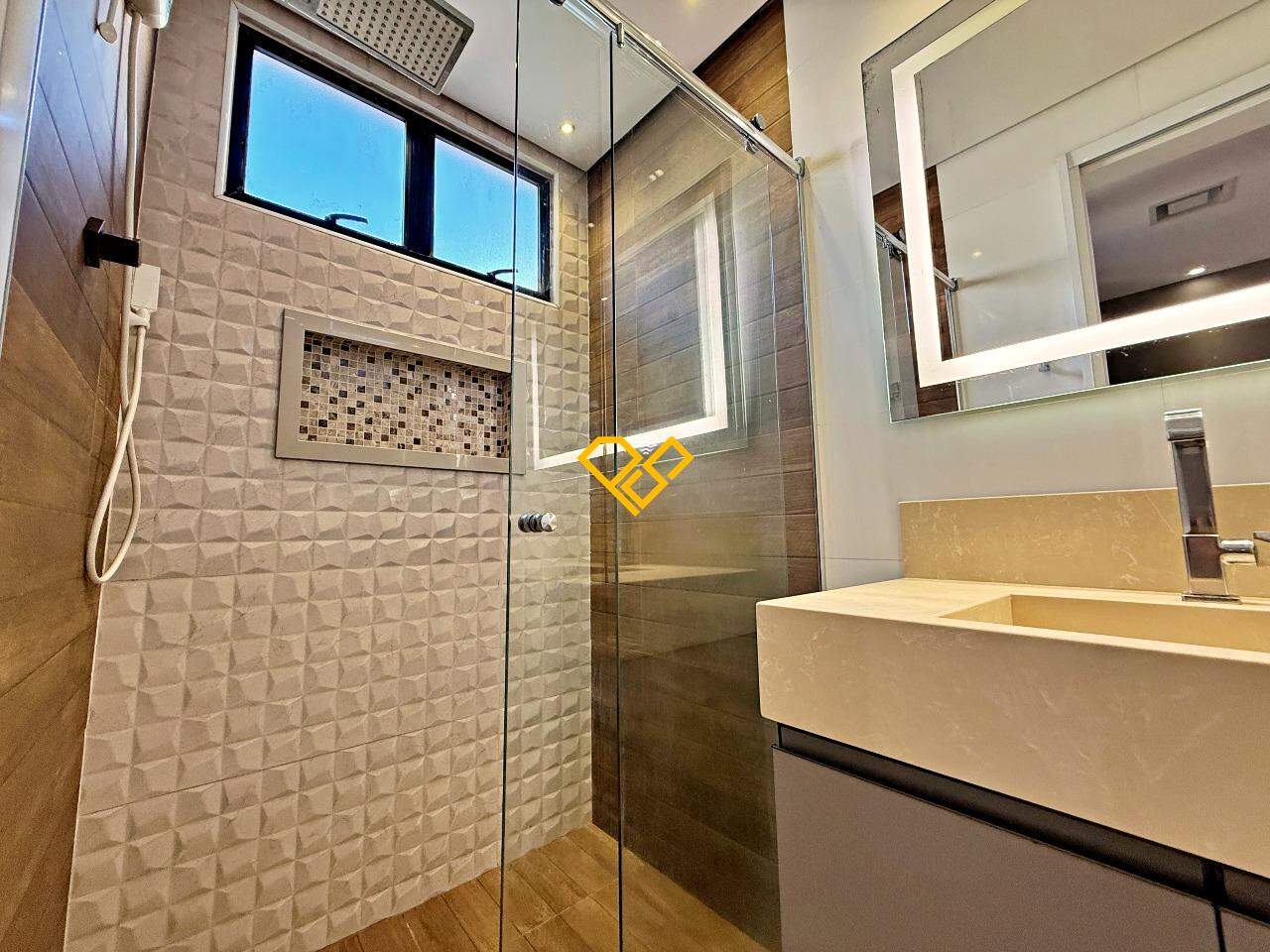 Apartamento à venda no Ponta da Praia: Wc suíte