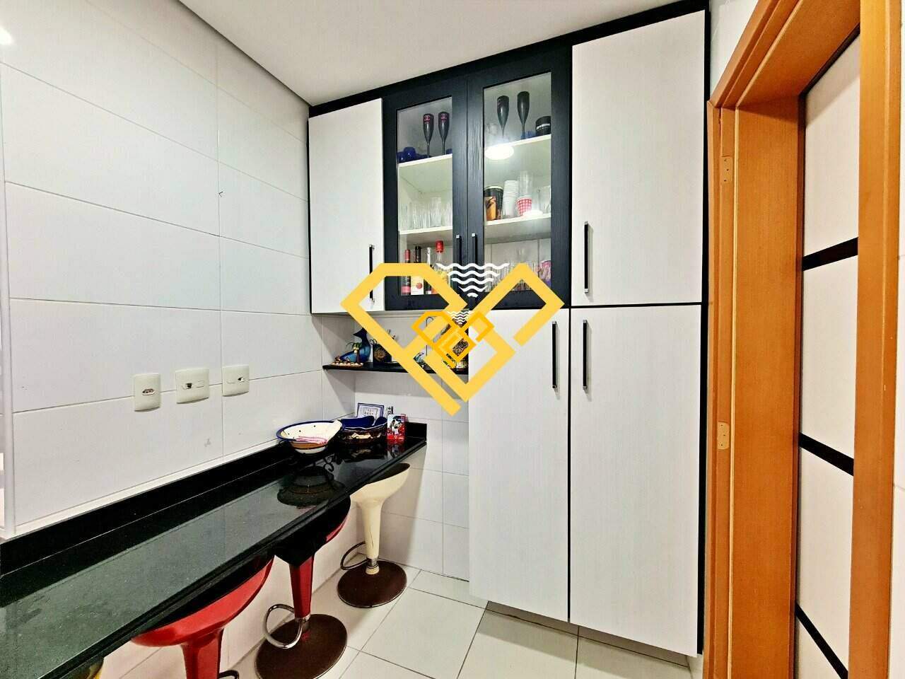 Apartamento à venda no Embaré: Cozinha