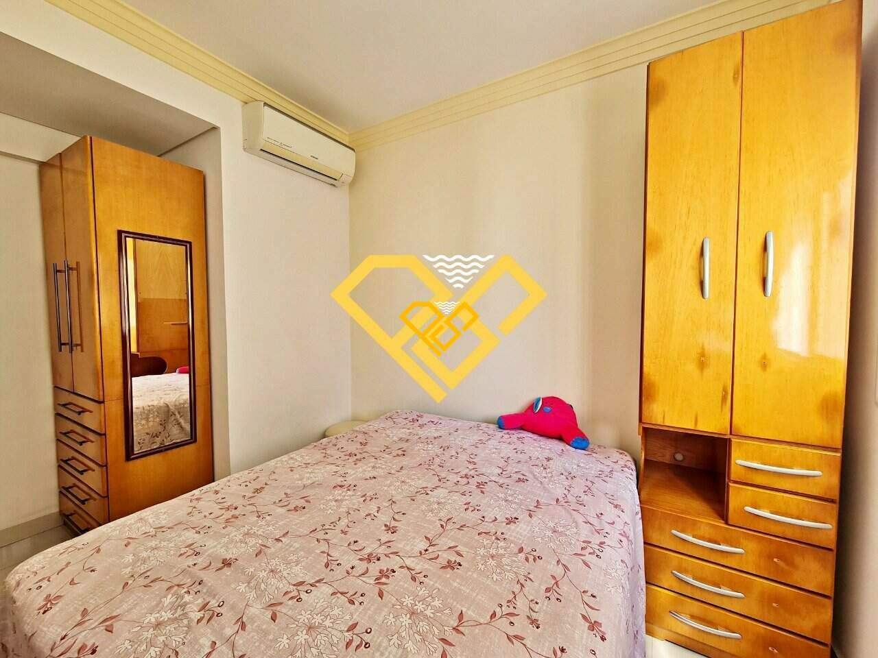 Apartamento à venda no Embaré: Dormitório 3