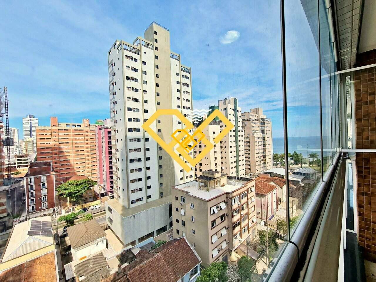 Apartamento à venda no Embaré: Vista da varanda